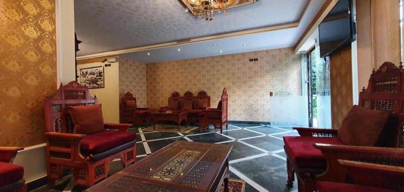 Gulf Tower Aparthotel